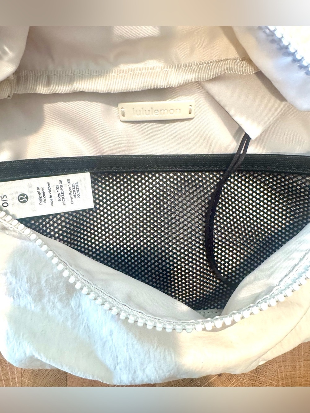 Lululemon Everywhere Belt Bag White Opal Crossbody Fanny Pack - Picture 4 of 6